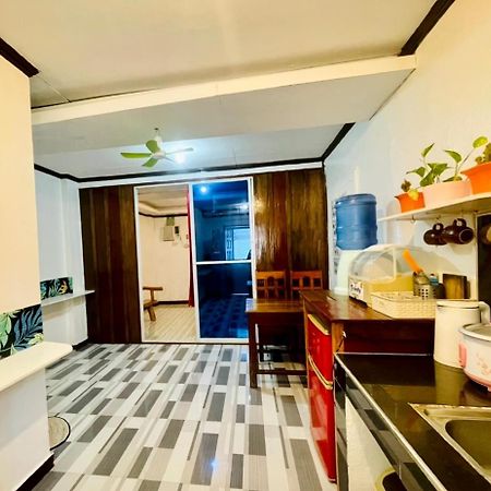 Precious Homestay -Suite Room Burgos  ภายนอก รูปภาพ