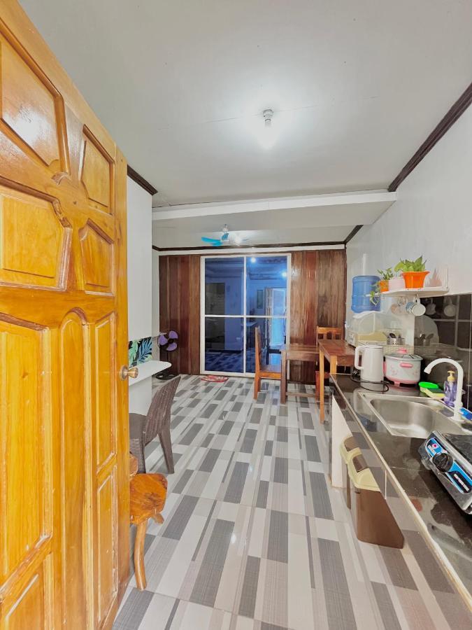 Precious Homestay -Suite Room Burgos  ภายนอก รูปภาพ