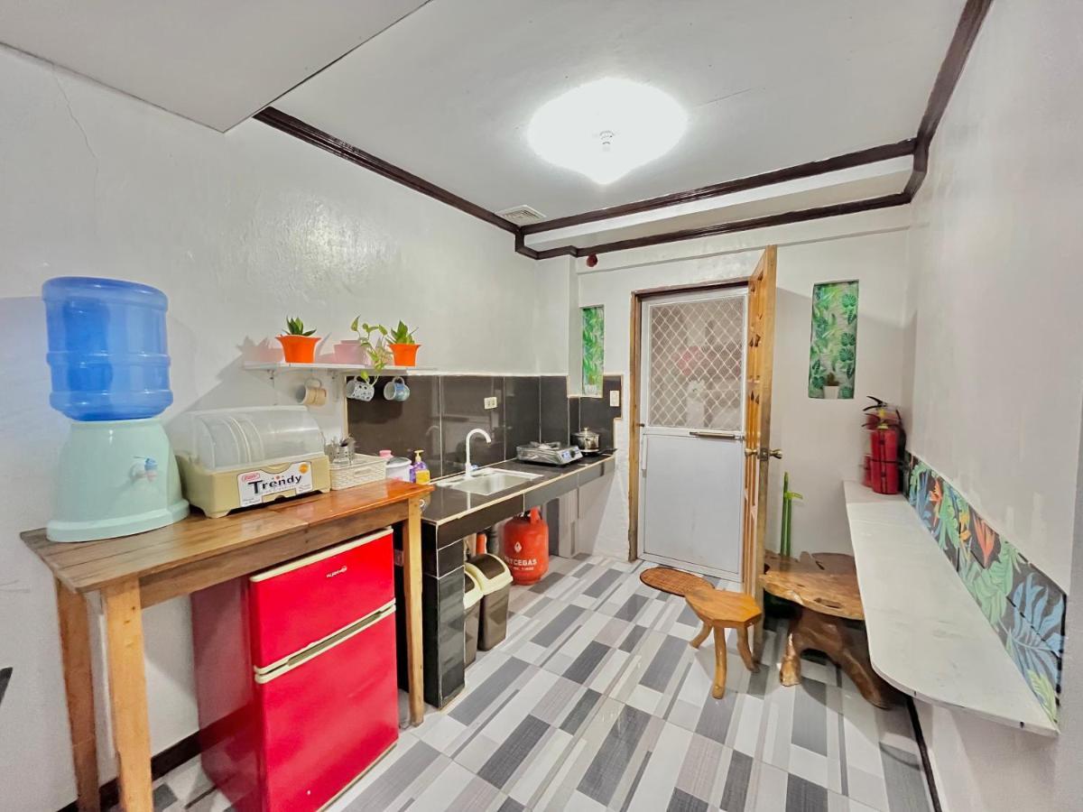 Precious Homestay -Suite Room Burgos  ภายนอก รูปภาพ